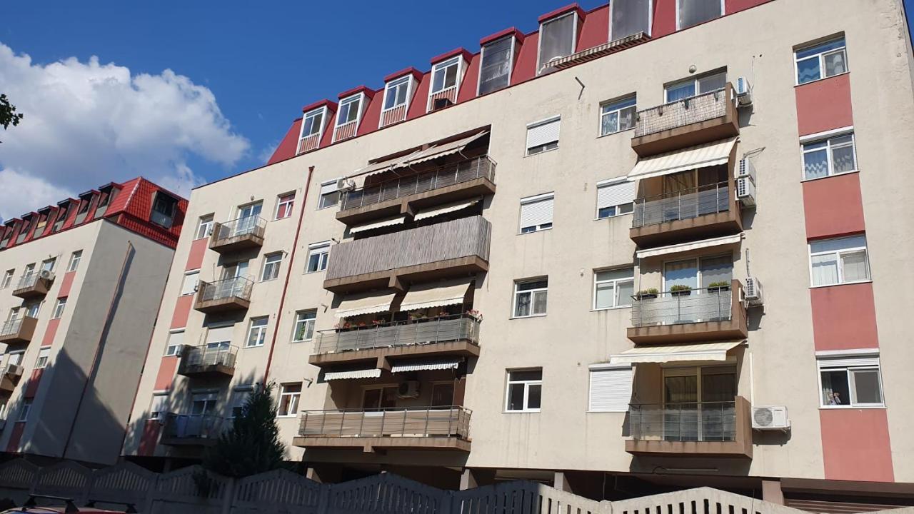 Apartament Tokyo 부쿠레슈티 외부 사진